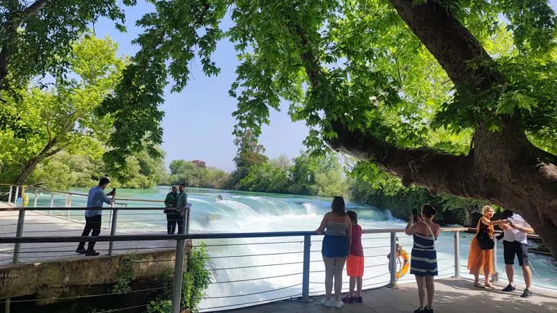 manavgat-waterfall safari
